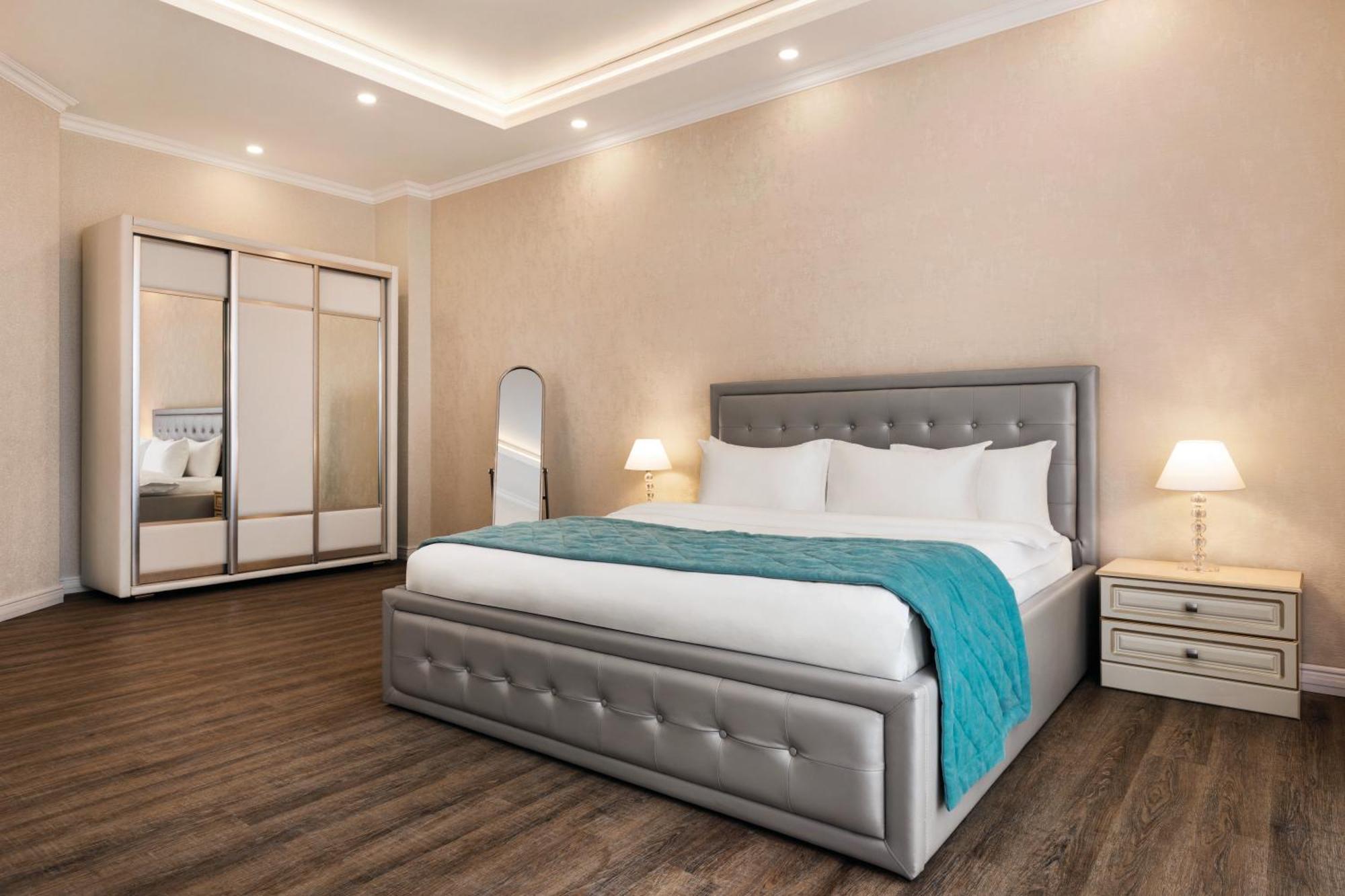 מלון Ramada By Wyndham שימקנט מראה חיצוני תמונה